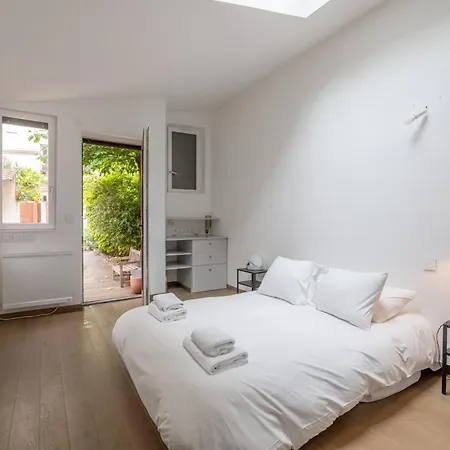 Unique 4br Architect House With Private Terrace בית הארחה