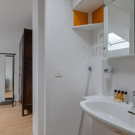 Unique 4br Architect House With Private Terrace 4*